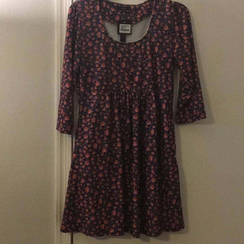 New with tags, reborn, medium long sleeve, empire waist address